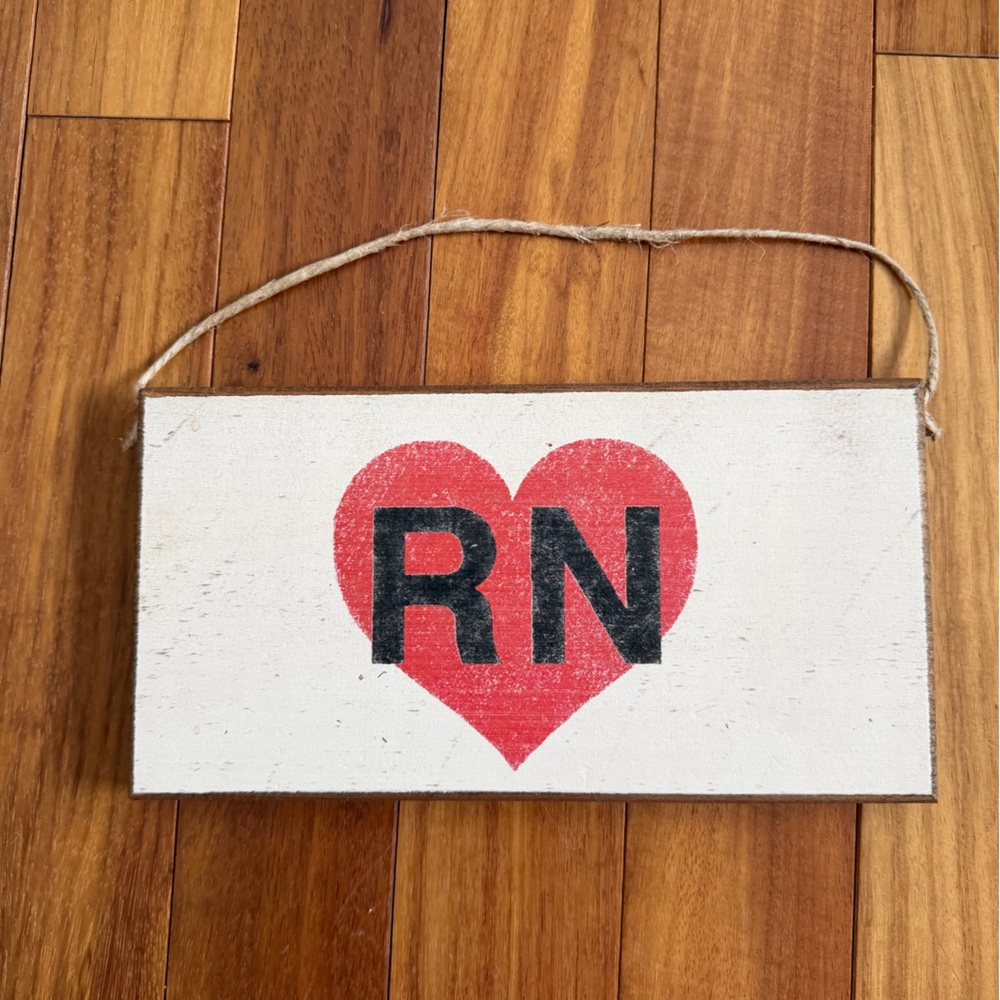 Heart RN Wooden Hanging Sign - Red & Black